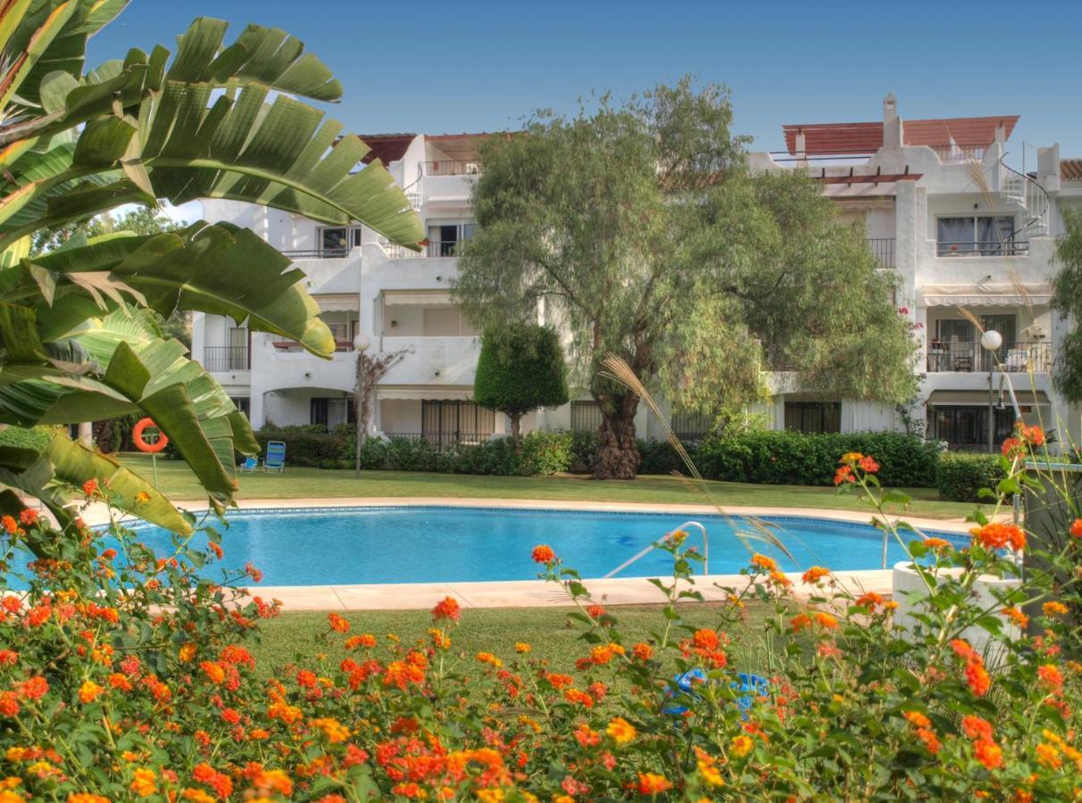 Sun Beach Apartment Estepona Esterno foto