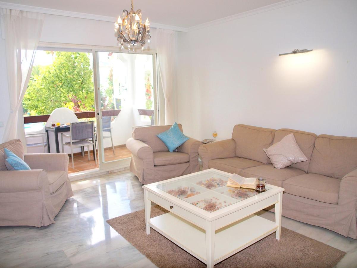 Sun Beach Apartment Estepona Esterno foto